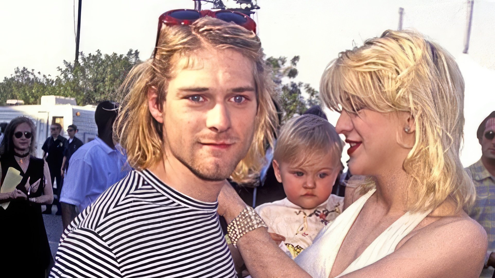 Courtney Love con su esposo e hija