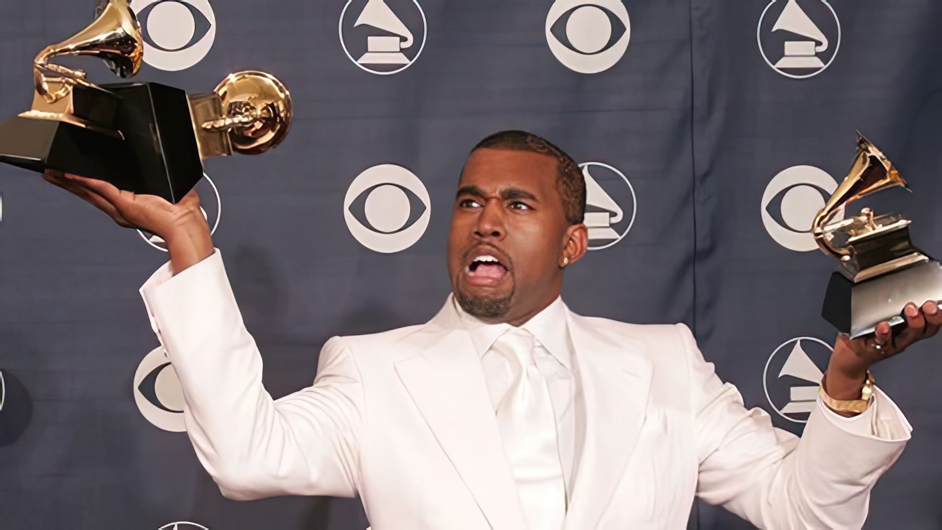 Kanye West se convirtió en poseedor del récord por el número de premios Grammy recibidos